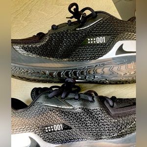 Exclusive Nike Beyond low top sneakers